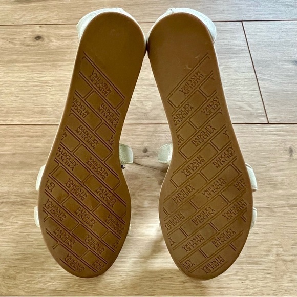 Badgley Mischka Metallic Silver Jeweled Flat Leather Carey Sandal - Picture 14 of 16